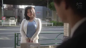 ông xã yếu không làm lên đỉnh, vợ yêu lên mạng tìm trai trẻ làm tình khỏe