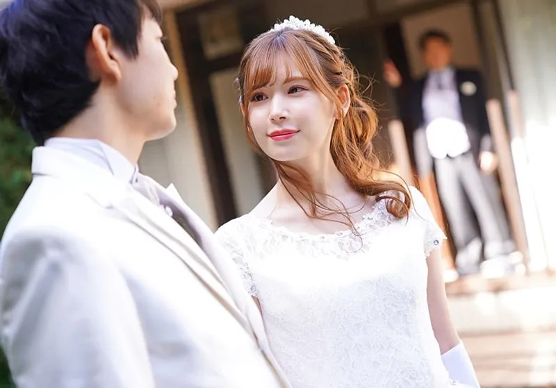 Bố chồng địt vợ sắp cưới của con trai ngay sau lễ cưới của con trai