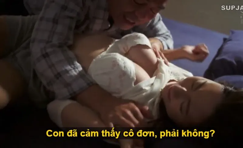 Nhìn con trai mải miết lao vào việc làm, khiến bạn gái nó cô quạnh lẻ loi, ông bố chồng liều lĩnh đè ra xxx con dâu.
